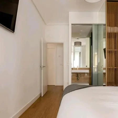 Piso En El Corazon De With Ac License Ess00262 * San Sebastian