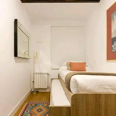 Apartment Piso En El Corazon De With Ac License Ess00262 *